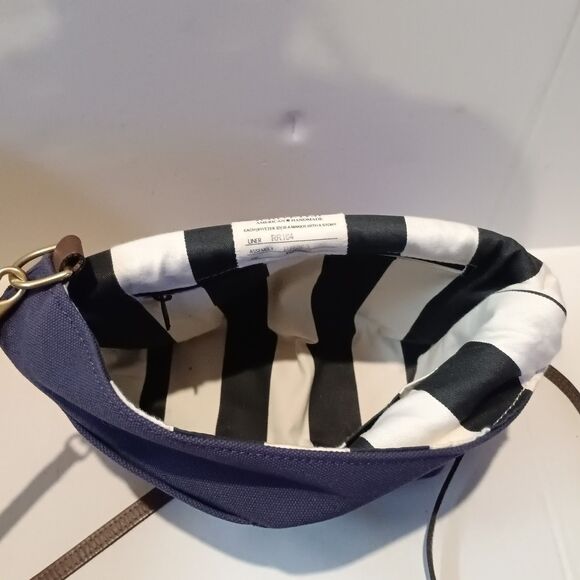 R RIVETER Handbag Lot Of 2-Hopper Crossbody-Hobby Flap-Magnetic Close-Brass Zip - Picture 9 of 16
